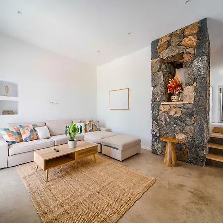 Luxury House La Maison Ii بيت للعطل تياس